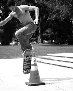 Skater doing a tip, representing these awesome WordPress tips and tricks for non-geeks and newbies.